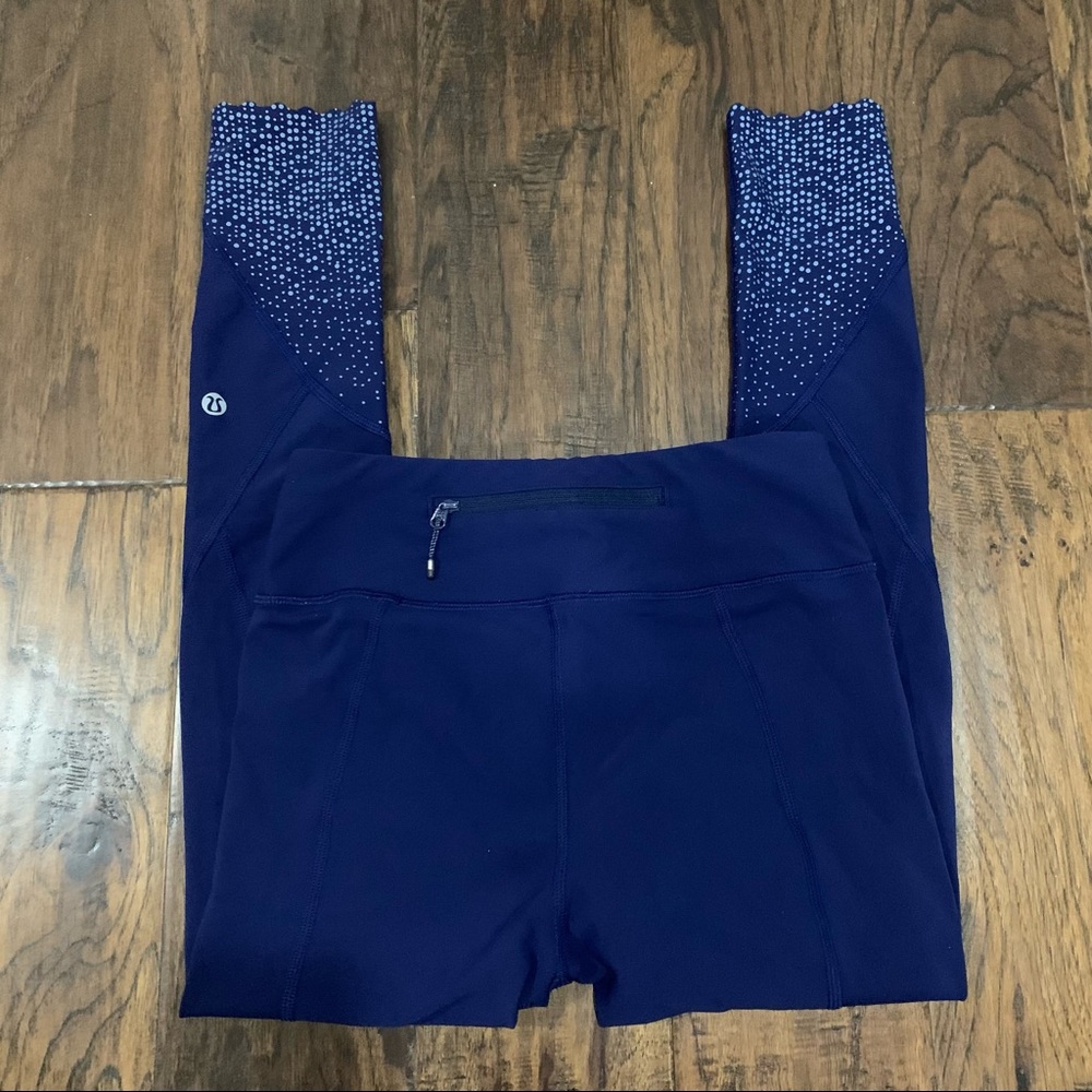 RARE lululemon tight stuff right size 4 perfect condition EUC